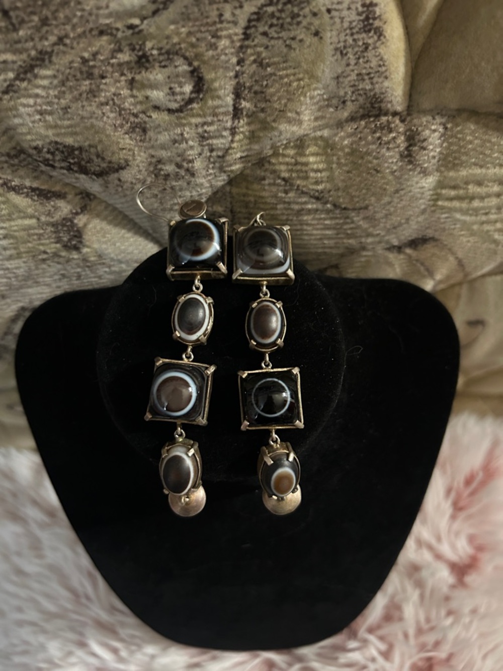 Rare Vintage Bullseye Banded Agate Earrings